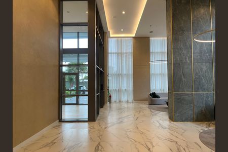 Hall social de apartamento à venda com 3 quartos, 136m² em Água Branca, São Paulo