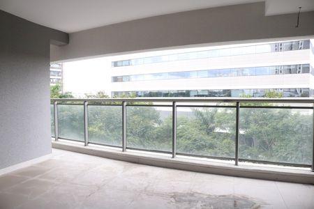 Apartamento à venda com 136m², 3 quartos e 2 vagasVaranda