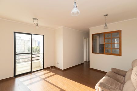 Sala  de apartamento para alugar com 2 quartos, 55m² em Vila Mazzei, São Paulo