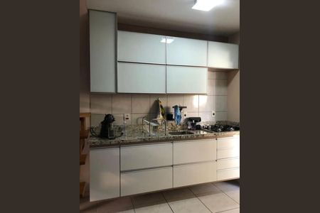 Casa de condomínio para alugar com 120m², 2 quartos e 1 vaga