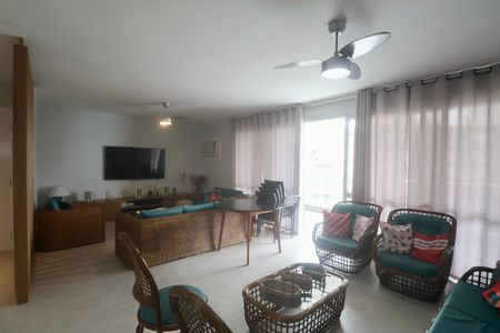 Sala de apartamento para alugar com 3 quartos, 180m² em Centro, Guarujá