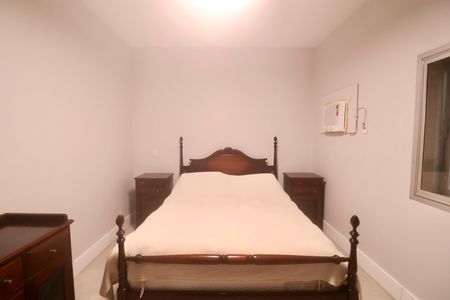 Apartamento para alugar com 180m², 3 quartos e 1 vaga Apartamento para alugar com 180m², 3 quartos e 1 vagaQuarto