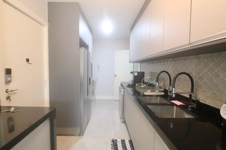 Apartamento para alugar com 180m², 3 quartos e 1 vaga Apartamento para alugar com 180m², 3 quartos e 1 vagaCozinha