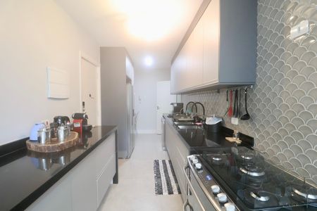 Apartamento para alugar com 180m², 3 quartos e 1 vaga Apartamento para alugar com 180m², 3 quartos e 1 vagaCozinha