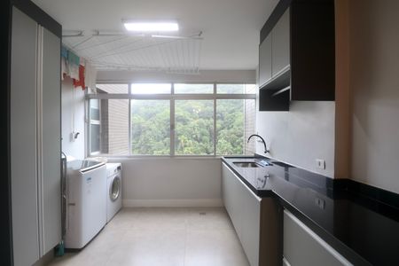 Apartamento para alugar com 180m², 3 quartos e 1 vaga Apartamento para alugar com 180m², 3 quartos e 1 vagaÁrea de Serviço