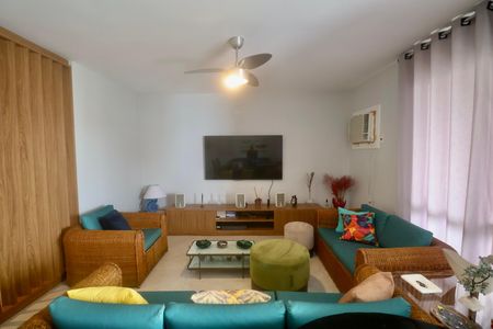 Sala de apartamento para alugar com 3 quartos, 180m² em Centro, Guarujá