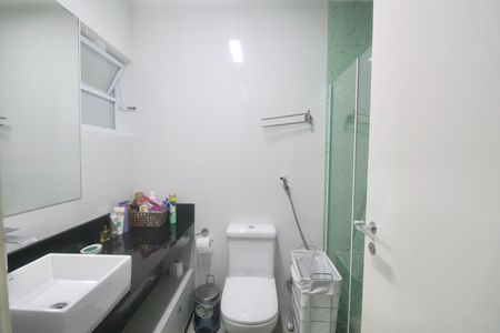 Apartamento para alugar com 180m², 3 quartos e 1 vaga Apartamento para alugar com 180m², 3 quartos e 1 vagaBanheiro Social