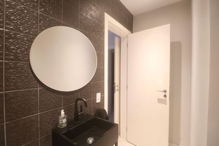 Apartamento para alugar com 180m², 3 quartos e 1 vaga Apartamento para alugar com 180m², 3 quartos e 1 vagaBanheiro de serviço