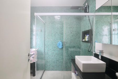 Apartamento para alugar com 180m², 3 quartos e 1 vaga Apartamento para alugar com 180m², 3 quartos e 1 vagaBanheiro Suíte