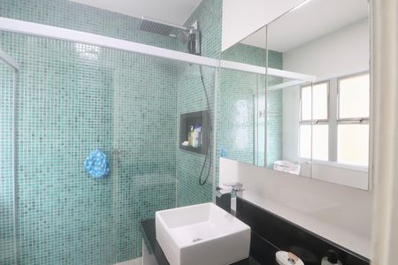 Apartamento para alugar com 180m², 3 quartos e 1 vaga Apartamento para alugar com 180m², 3 quartos e 1 vagaBanheiro Suíte