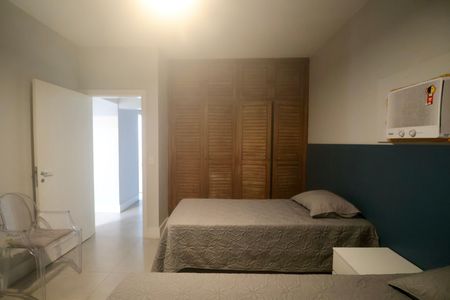 Apartamento para alugar com 180m², 3 quartos e 1 vaga Apartamento para alugar com 180m², 3 quartos e 1 vagaQuarto