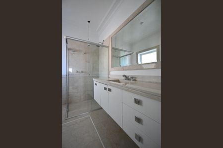 Casa para alugar com 839m², 4 quartos e 8 vagasBanheiro1  Suíte  4