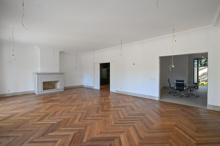 Casa para alugar com 839m², 4 quartos e 8 vagasSala