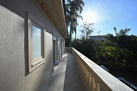 Casa para alugar com 839m², 4 quartos e 8 vagasVaranda da Suíte  4