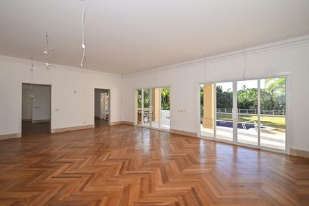 Casa para alugar com 839m², 4 quartos e 8 vagasSala