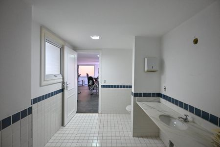 Casa para alugar com 839m², 4 quartos e 8 vagasBanheiro da Academia