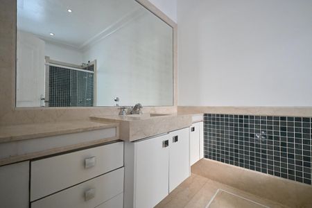 Casa para alugar com 839m², 4 quartos e 8 vagasBanheiro Suíte 1