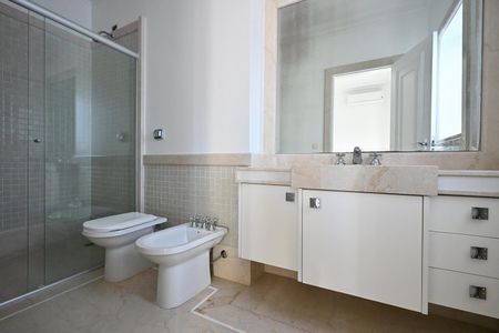 Casa para alugar com 839m², 4 quartos e 8 vagasBanheiro Suíte 2
