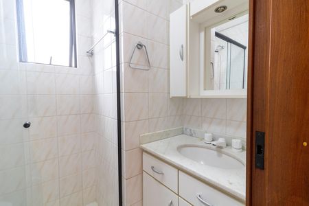 Apartamento para alugar com 60m², 2 quartos e sem vaga Apartamento para alugar com 60m², 2 quartos e sem vagaBanheiro