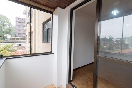 Apartamento para alugar com 60m², 2 quartos e sem vaga Apartamento para alugar com 60m², 2 quartos e sem vagaVaranda