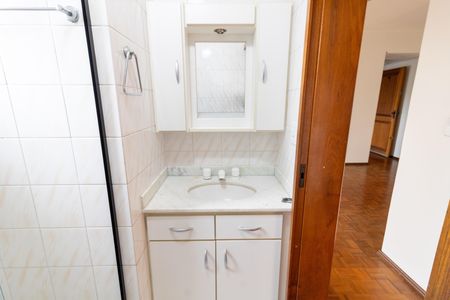 Apartamento para alugar com 60m², 2 quartos e sem vaga Apartamento para alugar com 60m², 2 quartos e sem vagaBanheiro