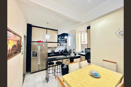 Apartamento à venda com 100m², 3 quartos e sem vaga