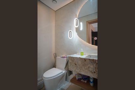 Casa de condomínio para alugar com 221m², 4 quartos e 2 vagasLavabo