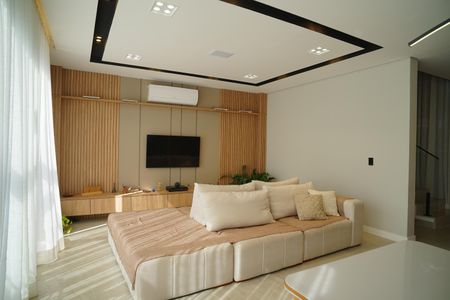 Sala de casa de condomínio para alugar com 4 quartos, 221m² em Bosque Fundo, Maricá