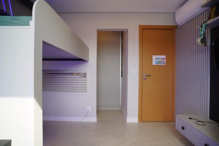 Casa de condomínio para alugar com 221m², 4 quartos e 2 vagasSuíte 2