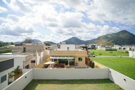 Casa de condomínio para alugar com 221m², 4 quartos e 2 vagasVista da Suíte 3