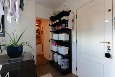 Apartamento à venda com 129m², 3 quartos e 2 vagas Apartamento à venda com 129m², 3 quartos e 2 vagasÁrea de serviço