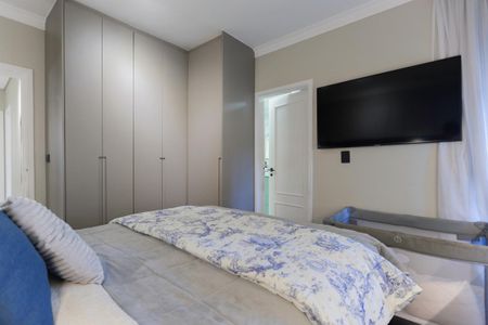 Apartamento à venda com 129m², 3 quartos e 2 vagas Apartamento à venda com 129m², 3 quartos e 2 vagasSuíte 1