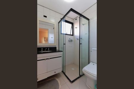 Apartamento à venda com 129m², 3 quartos e 2 vagas Apartamento à venda com 129m², 3 quartos e 2 vagasBanheiro da suíte 3