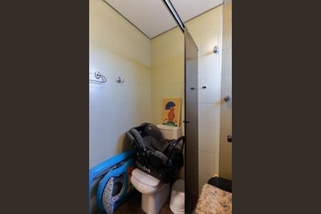 Apartamento à venda com 129m², 3 quartos e 2 vagas Apartamento à venda com 129m², 3 quartos e 2 vagasBanheiro da suíte 2