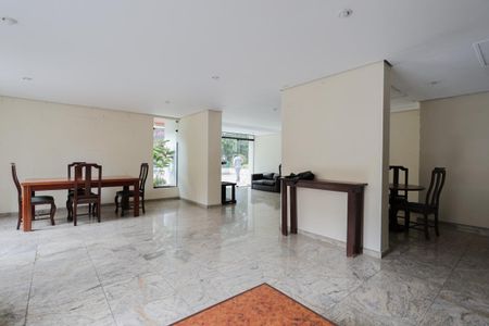 Apartamento à venda com 129m², 3 quartos e 2 vagas Apartamento à venda com 129m², 3 quartos e 2 vagasÁrea comum - Salão de festas