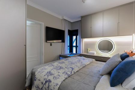Apartamento à venda com 129m², 3 quartos e 2 vagas Apartamento à venda com 129m², 3 quartos e 2 vagasSuíte 1