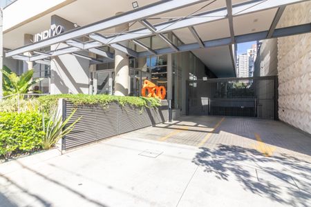 Apartamento à venda com 45m², 1 quarto e 1 vaga Apartamento à venda com 45m², 1 quarto e 1 vagaFachada