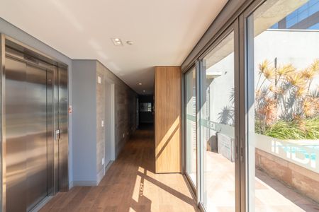 Apartamento à venda com 45m², 1 quarto e 1 vaga Apartamento à venda com 45m², 1 quarto e 1 vagaTerraço