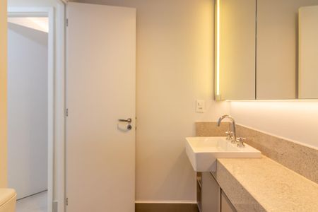 Apartamento à venda com 45m², 1 quarto e 1 vaga Apartamento à venda com 45m², 1 quarto e 1 vagaBanheiro