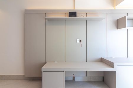 Sala de apartamento à venda com 1 quarto, 45m² em Indianópolis, São Paulo