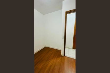 Quarto de casa à venda com 2 quartos, 40m² em Vila Nova Mazzei, São Paulo