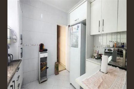 Casa à venda com 3 quartos, 40m² em Vila Mazzei, São Paulo