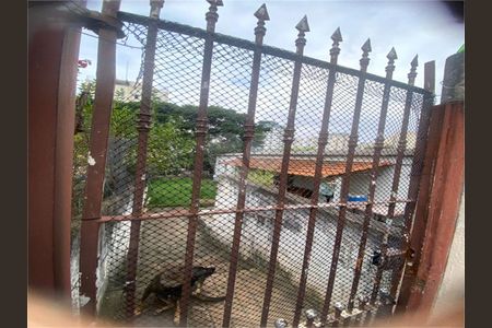 Casa à venda com 6 quartos, 401m² em Chora Menino, São Paulo