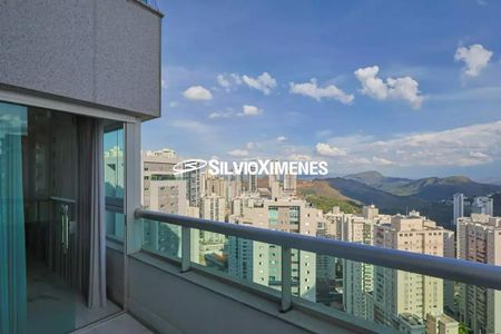 Apartamento à venda com 200m², 3 quartos e 5 vagas