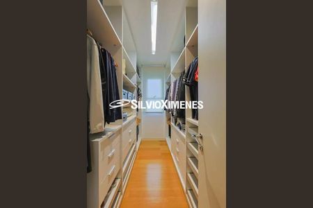 Apartamento à venda com 200m², 3 quartos e 5 vagas