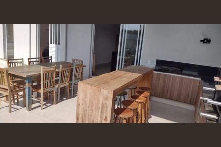 Foto 22 de casa à venda com 3 quartos, 212m² em Swiss Park, Campinas