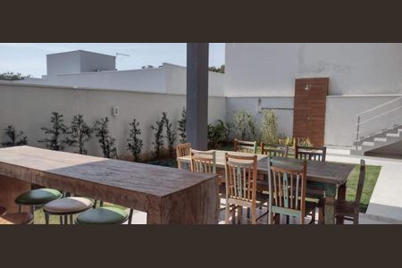Foto 21 de casa à venda com 3 quartos, 212m² em Swiss Park, Campinas