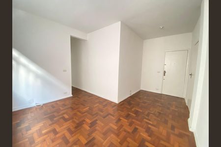 Apartamento à venda com 49m², 1 quarto e 1 vaga