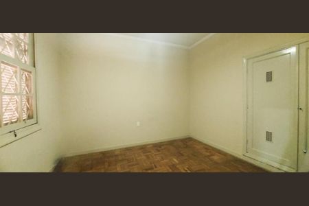 Casa à venda com 211m², 4 quartos e 5 vagasFoto 25