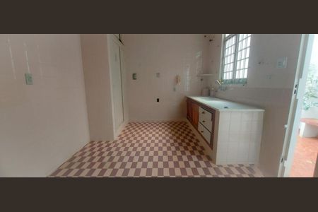 Casa à venda com 211m², 4 quartos e 5 vagasFoto 21